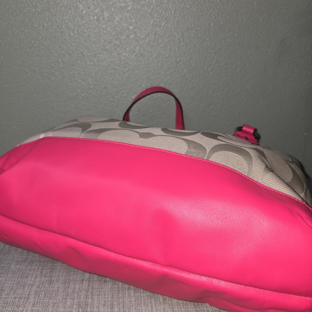 New Coach Abbey Signature Carryall shoulder bag Khaki and Pomegranate Pink - Picture 4 of 9